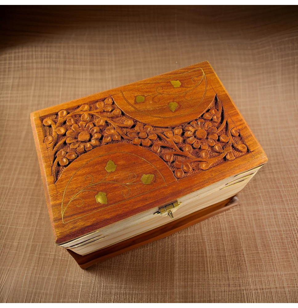 Beautiful hand carved marquetry wooden box with brass inlay
